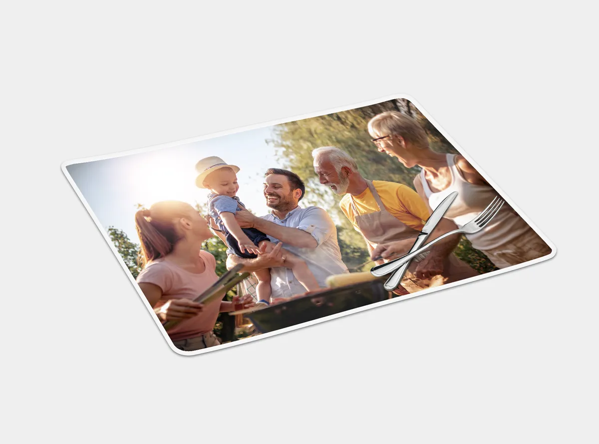 Tischset mit Familienfoto im Sommer